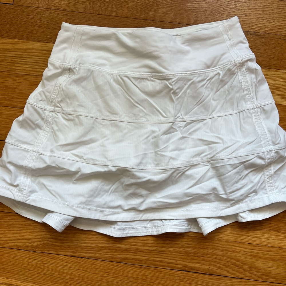 Lululemon Pace Rival Mid-Rise Skirt White size 0